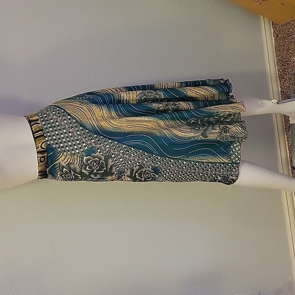 Kariza Olive Floral Wrap Interchangeable Cover-up Festival Skirt - Picture 10 of 12